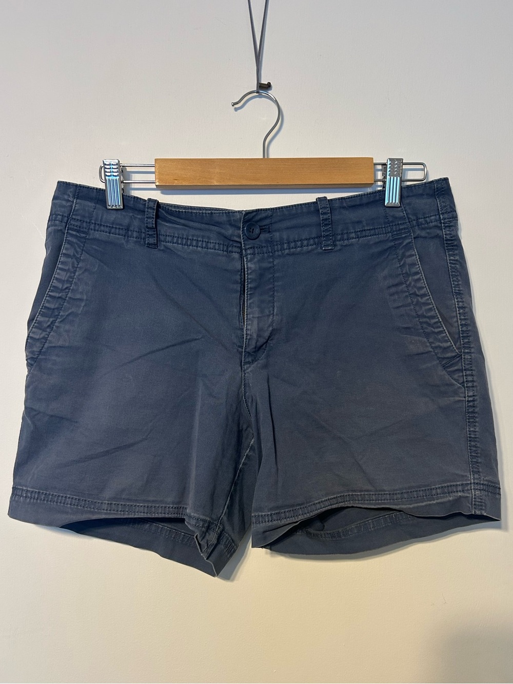 Eddie Bauer Dark Navy Women's 3” inseam Shorts